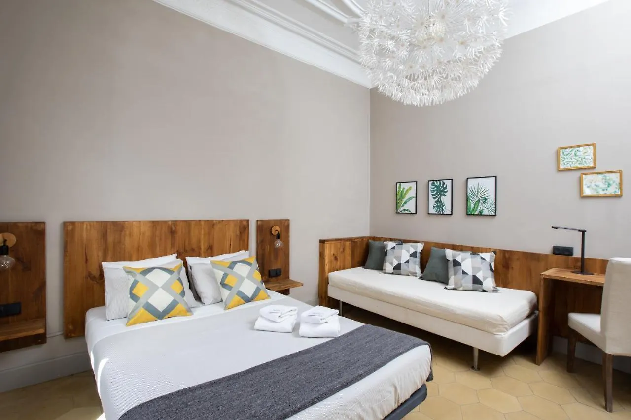 Jardinets Guest House Barcelona Alojamento de Acomodação e Pequeno-almoço